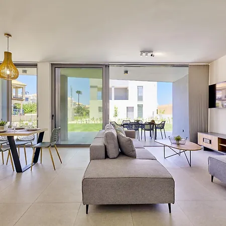 - Beachfront Roof Pool Seaviews Pirgos Psilonerou