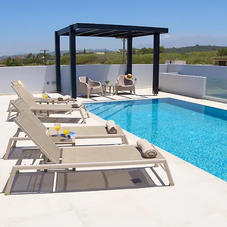 - Beachfront Roof Pool Seaviews Pirgos Psilonerou