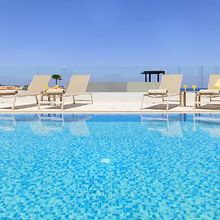 - Beachfront Roof Pool Seaviews Pirgos Psilonerou