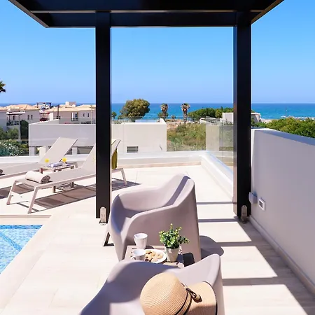 - Beachfront Roof Pool Seaviews Pirgos Psilonerou