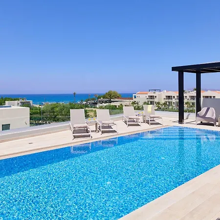 - Beachfront Roof Pool Seaviews